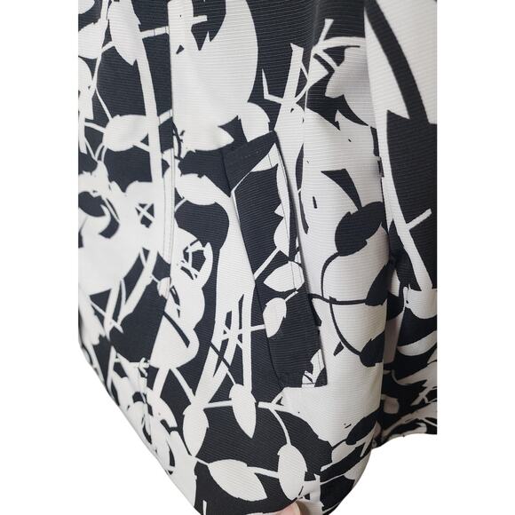 TanJay Black White Blazer, 14P - Picture 5 of 7